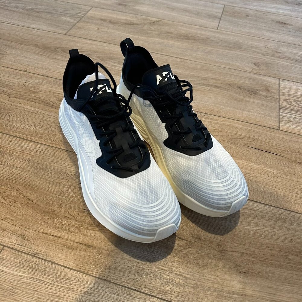 APL Men's Athletic Shoes in Black and White